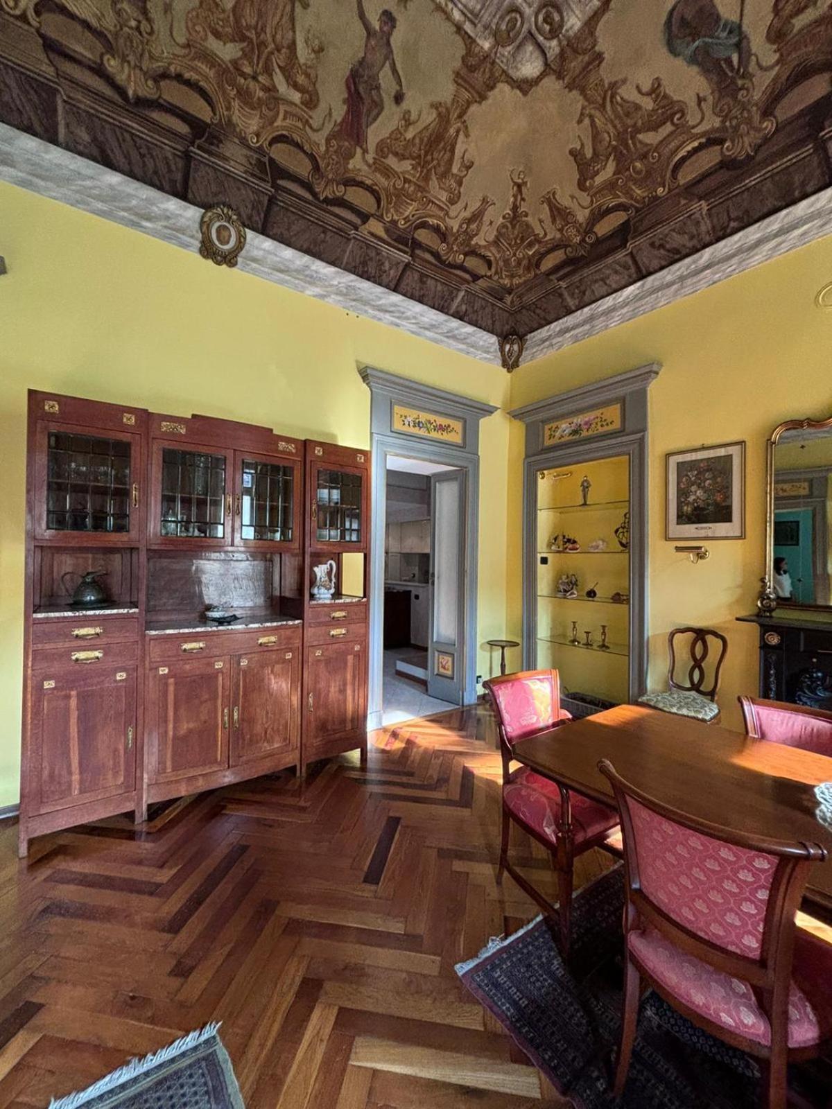 Splendido Appartamento XVIII Secolo Turin Exterior photo